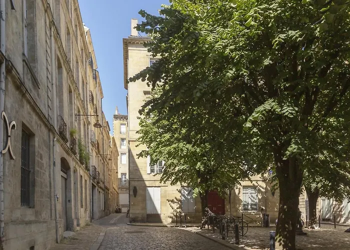 Place De La Bourse * Bordéus